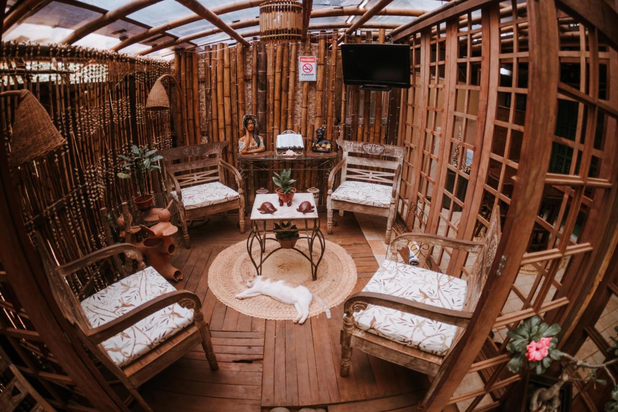 Doce Lar Hostel Noronha Fernando de Noronha Ngoại thất bức ảnh
